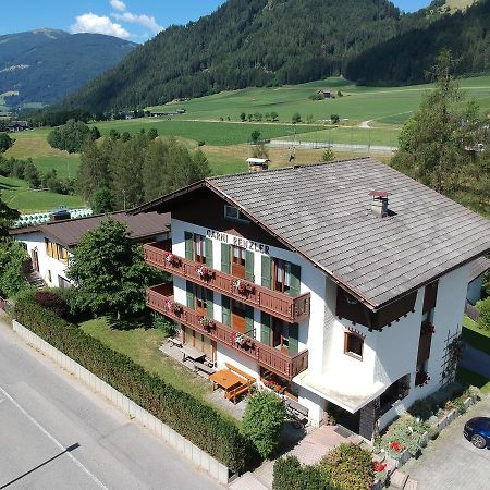 Garni Renzler Bed and Breakfast Rasun di Sopra Εξωτερικό φωτογραφία