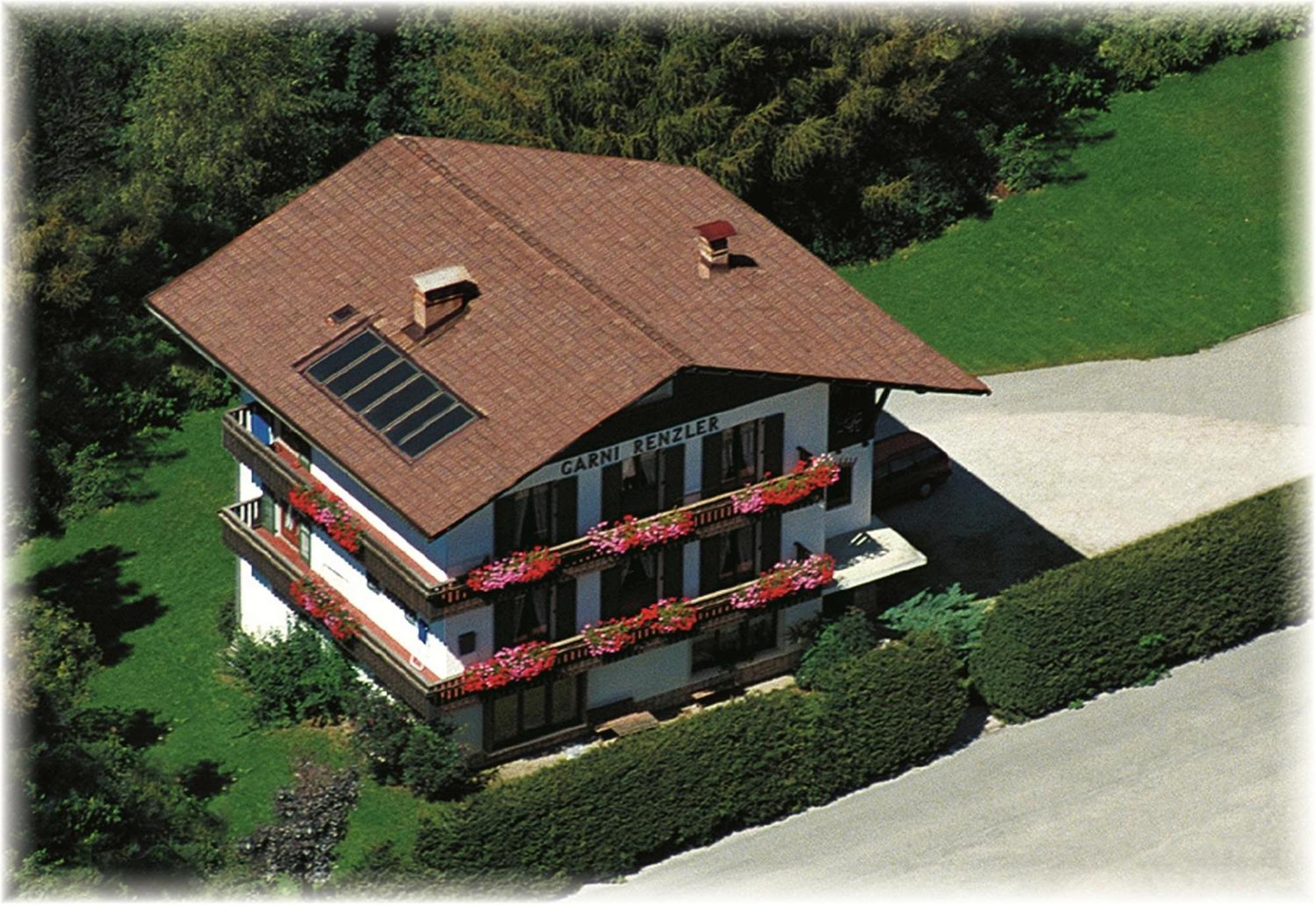 Garni Renzler Bed and Breakfast Rasun di Sopra Εξωτερικό φωτογραφία