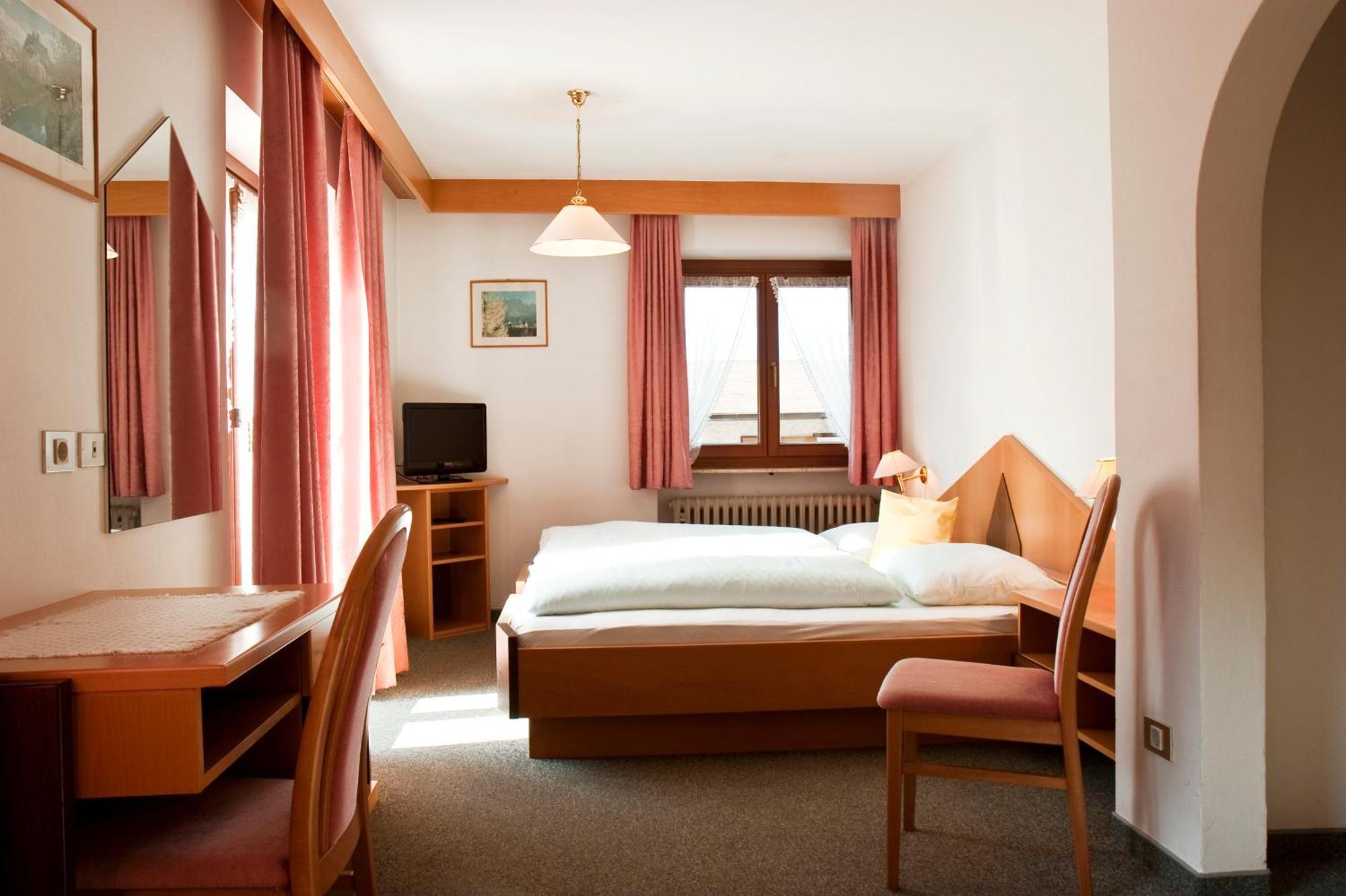 Garni Renzler Bed and Breakfast Rasun di Sopra Εξωτερικό φωτογραφία