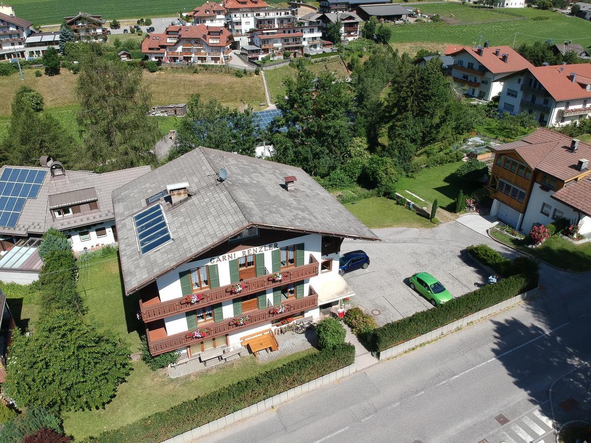 Garni Renzler Bed and Breakfast Rasun di Sopra Εξωτερικό φωτογραφία